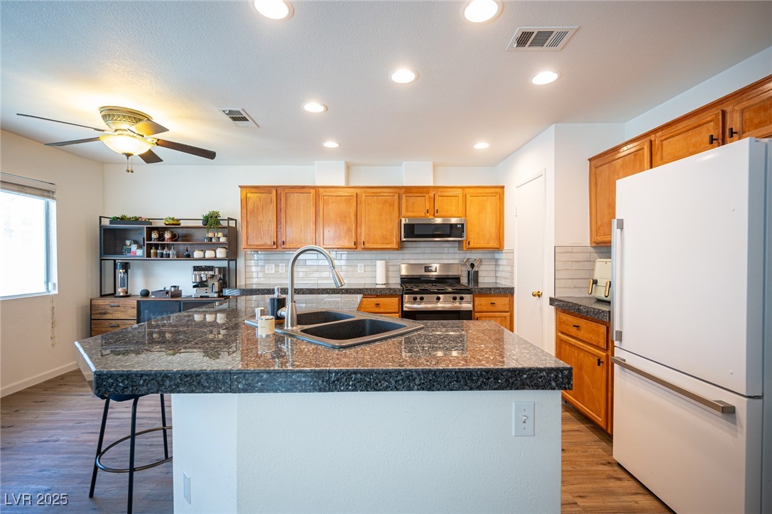 1653 Sun Canyon Court Property Photo 28