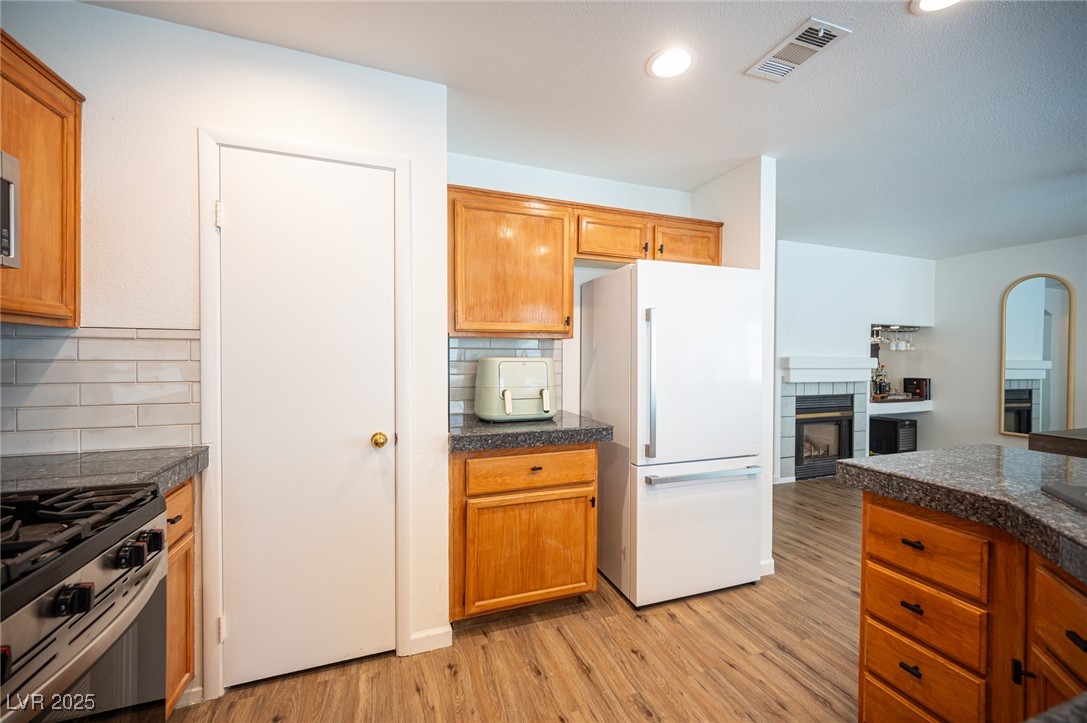 1653 Sun Canyon Court Property Photo 35