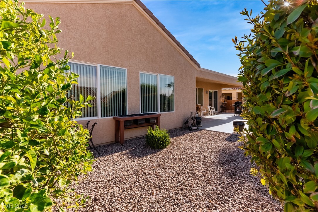 2219 Sawtooth Mountain Drive Property Photo 29