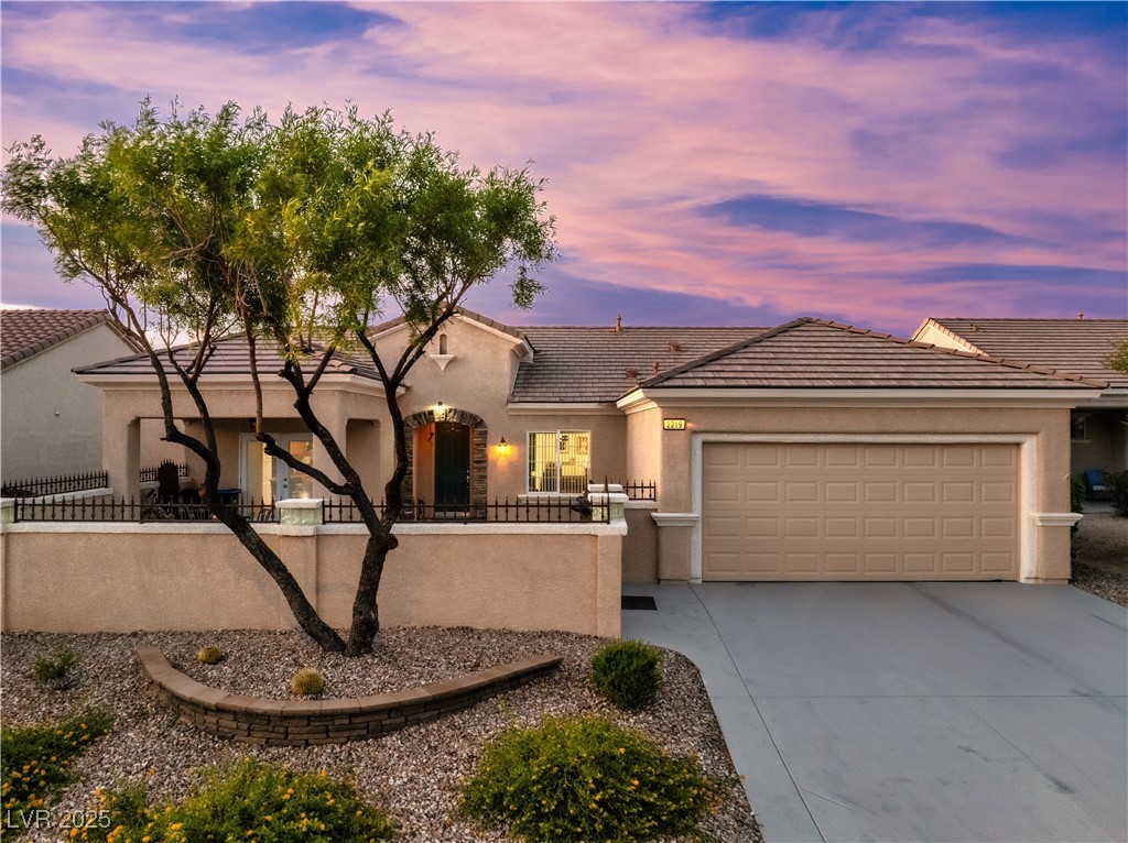2219 Sawtooth Mountain Drive Property Photo 36