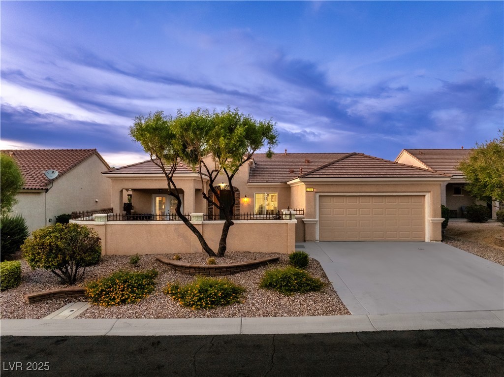 2219 Sawtooth Mountain Drive Property Photo 38