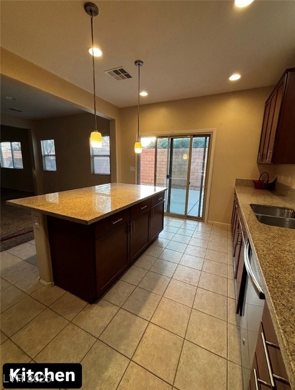 6717 Chambers Lake Court Property Photo 4