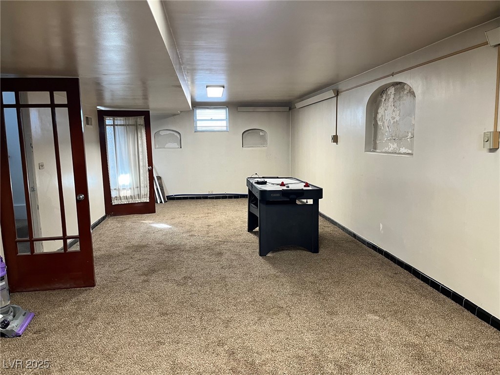 971 Lyons Avenue Property Photo 14