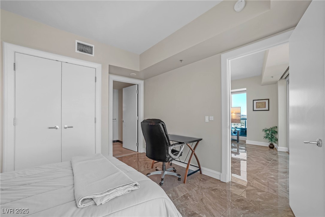 2700 Las Vegas Boulevard 2703 Property Photo 26