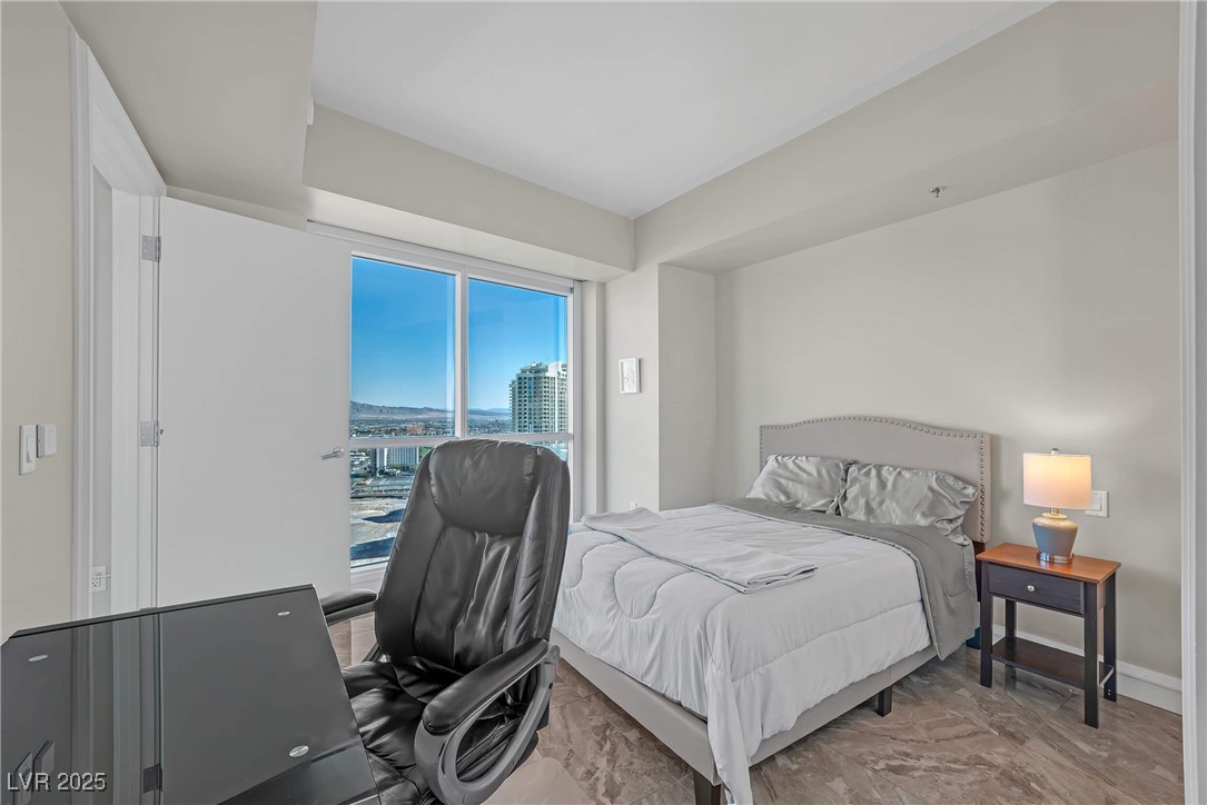 2700 Las Vegas Boulevard 2703 Property Photo 27
