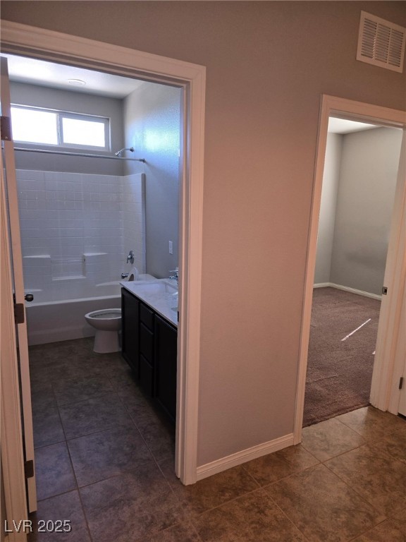 4810 Horseman Court Property Photo 6