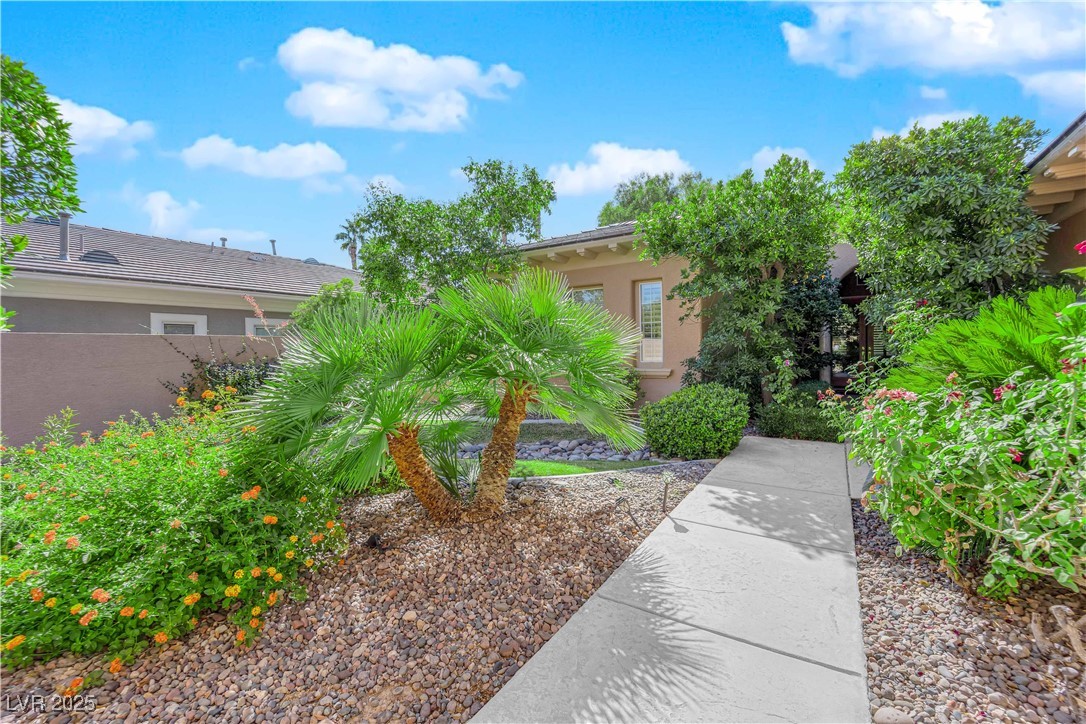 10201 Prestancia Avenue Property Photo 4