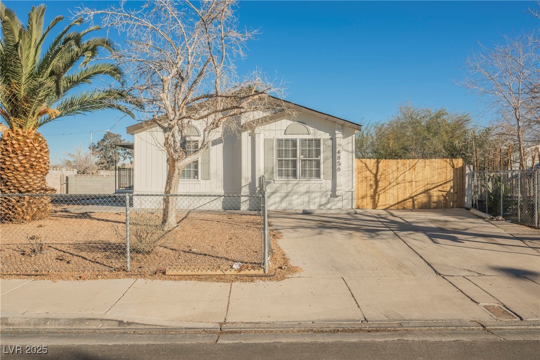 4856 Vista Flora Way Property Photo 1