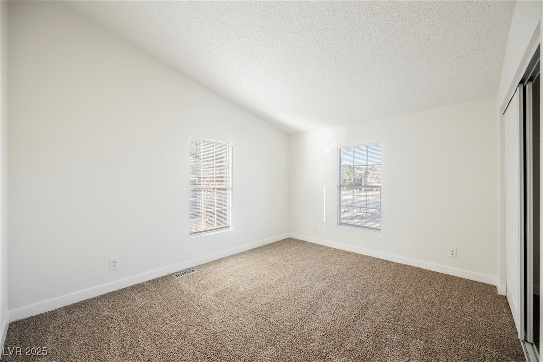 4856 Vista Flora Way Property Photo 13