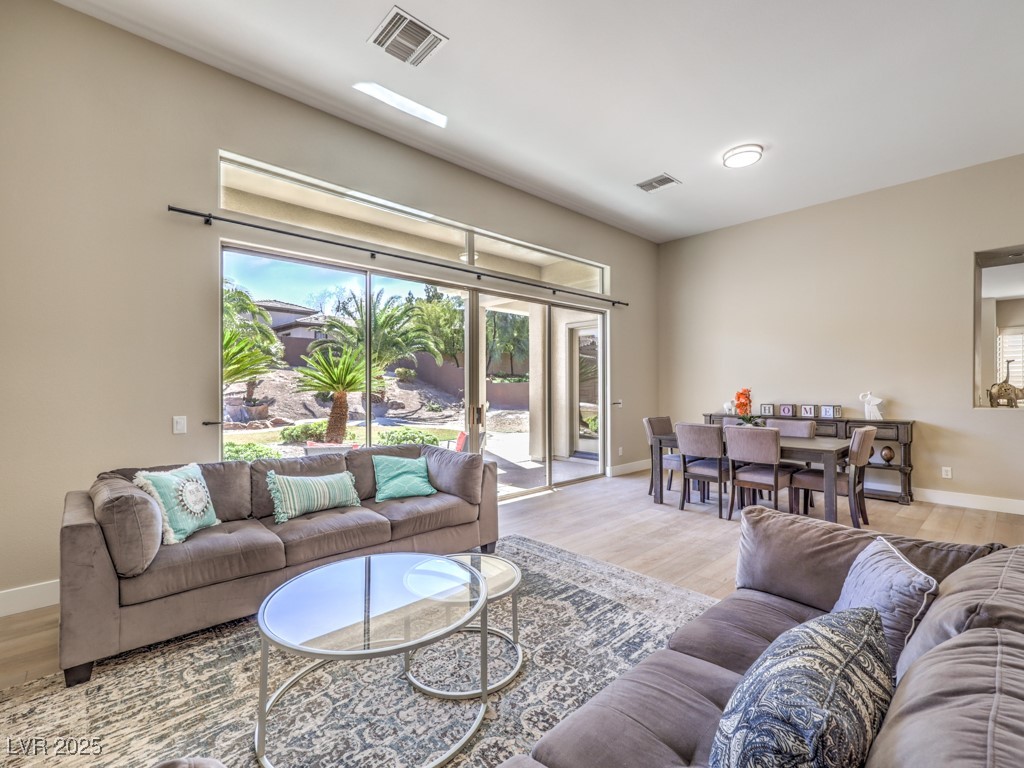 11 Canoa Hills Drive Property Photo 10