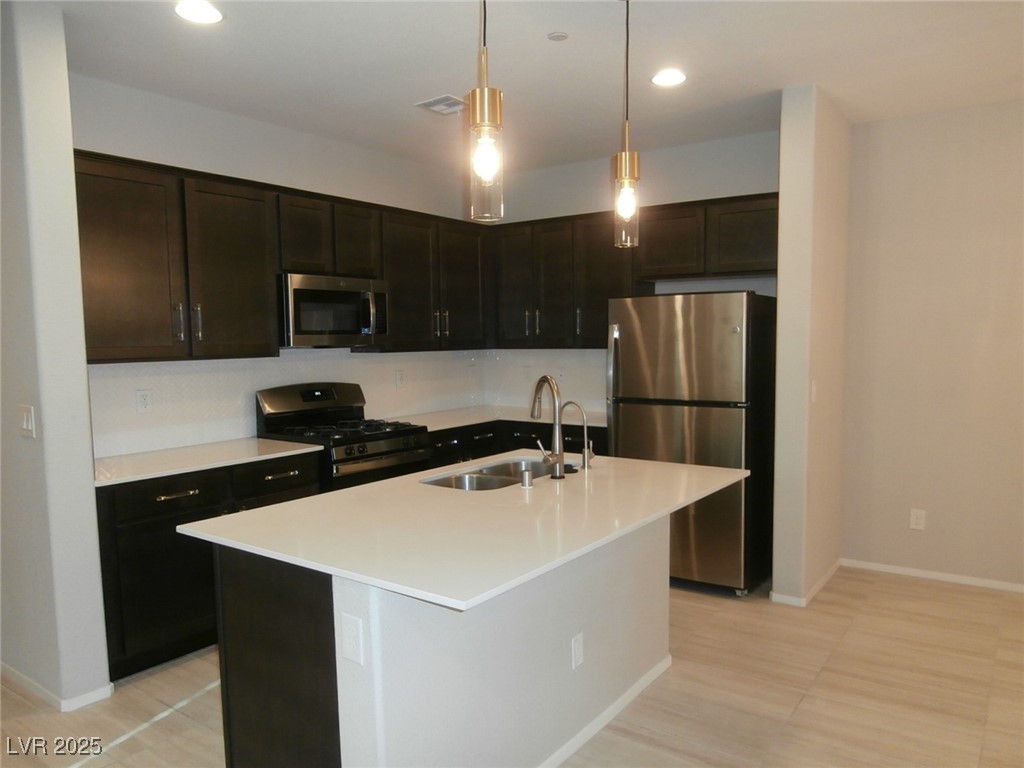 258 Blue Grotto Street Property Photo 6