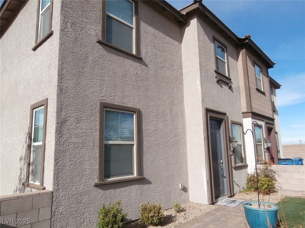 258 Blue Grotto Street Property Photo 23