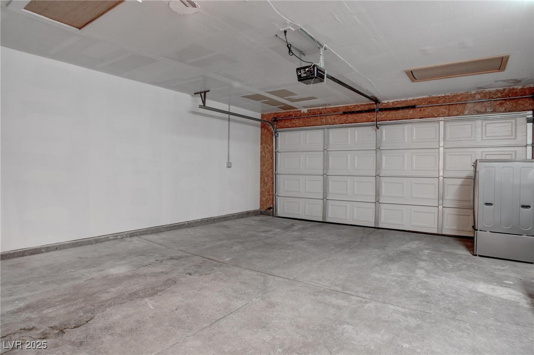 613 West Victory Road Property Photo 24