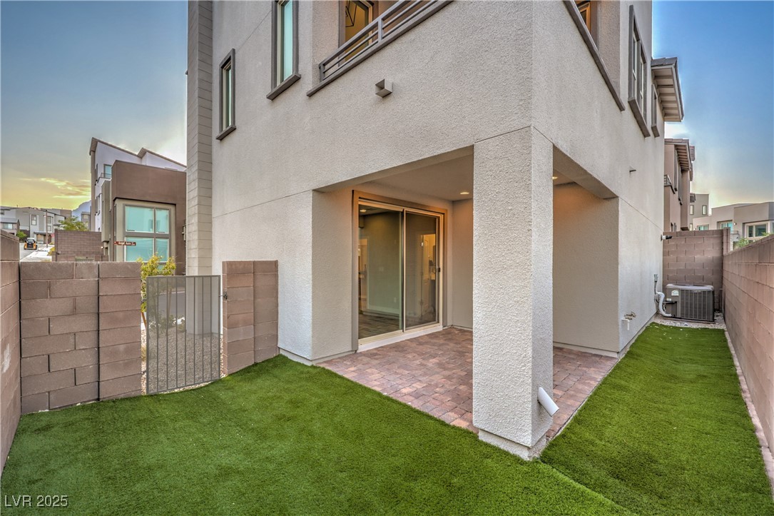 642 Angel Aura Street Property Photo 35