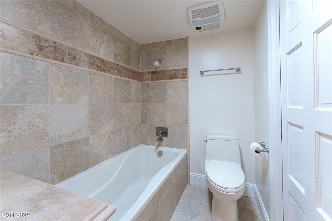 5101 Breakers Lane Property Photo 21