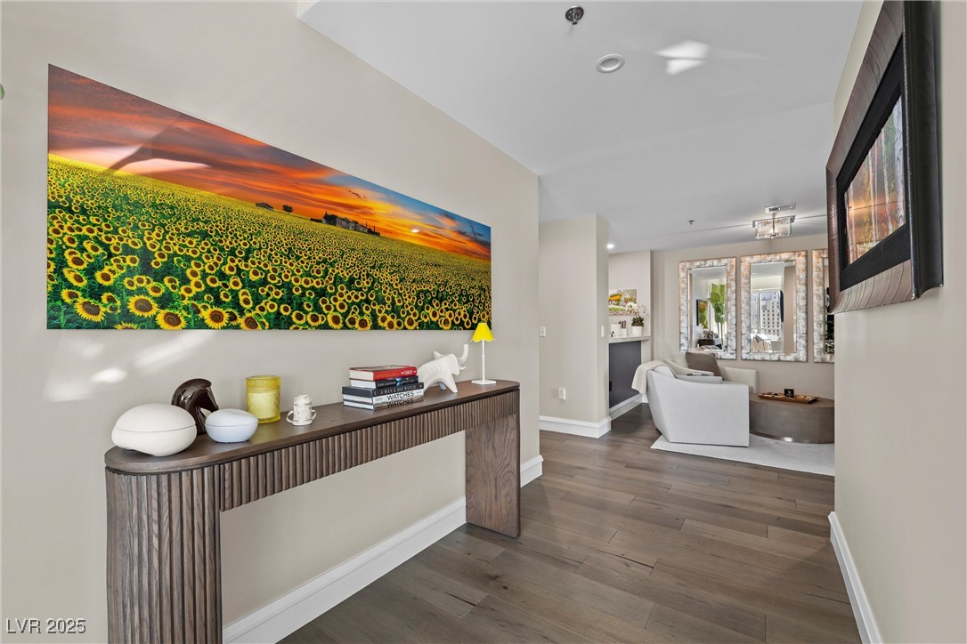 2700 Las Vegas Boulevard 809 Property Photo 17