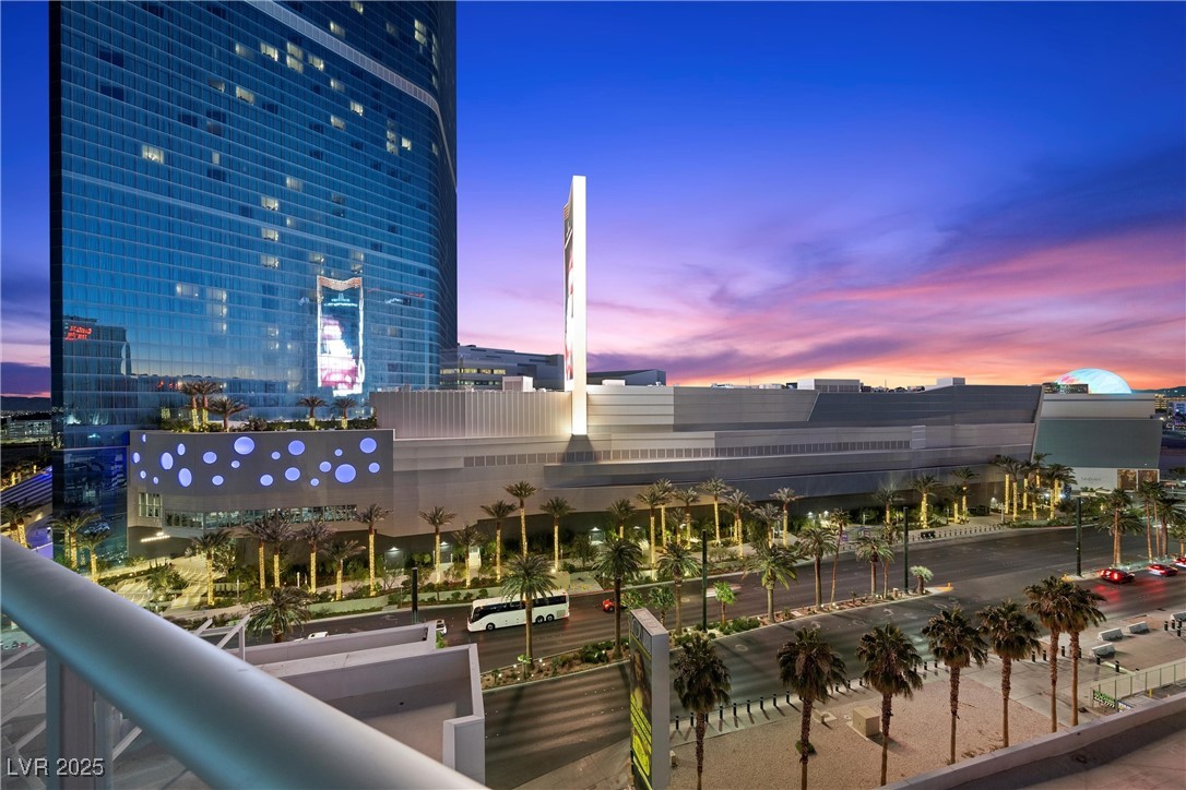 2700 Las Vegas Boulevard 809 Property Photo 30