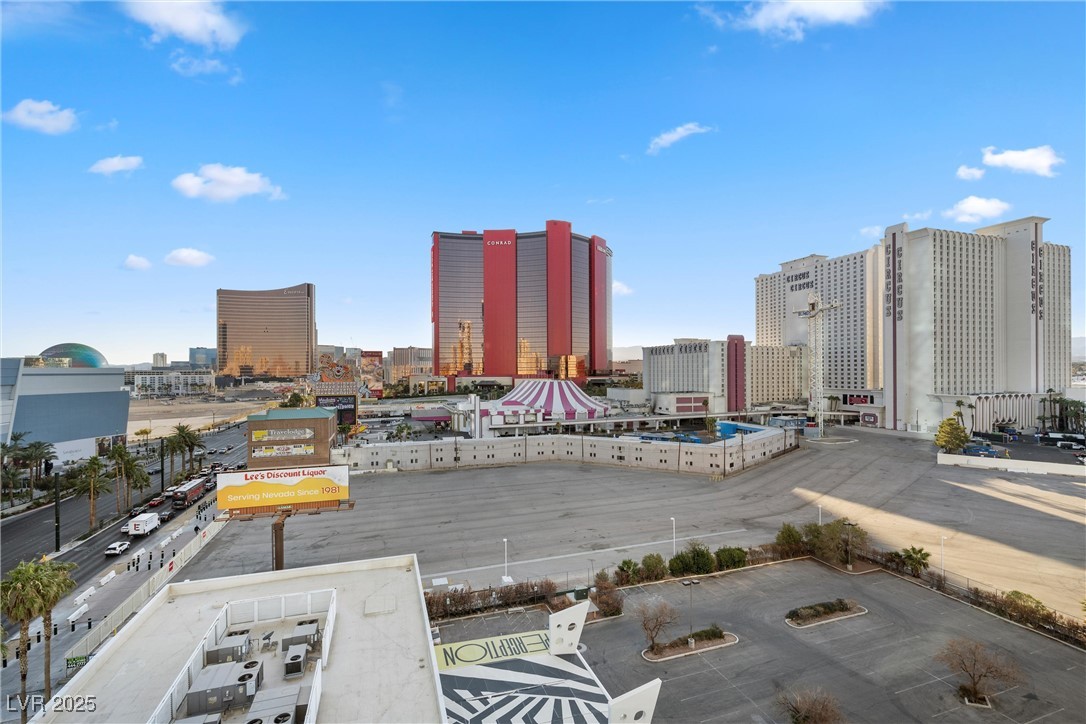 2700 Las Vegas Boulevard 809 Property Photo 33