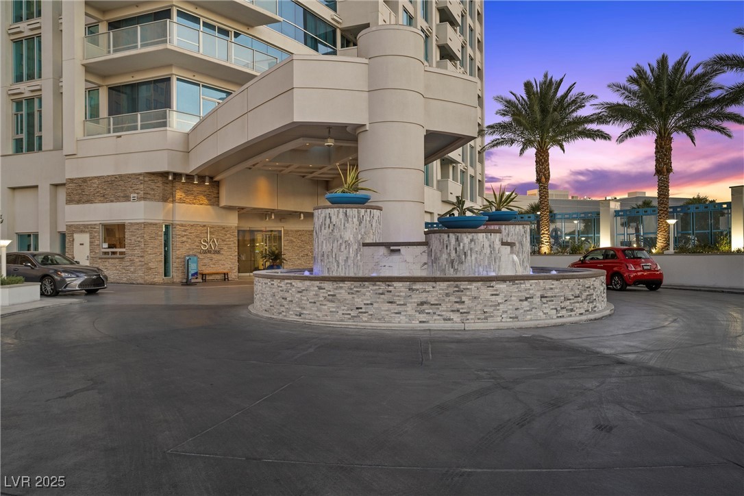 2700 Las Vegas Boulevard 809 Property Photo 59