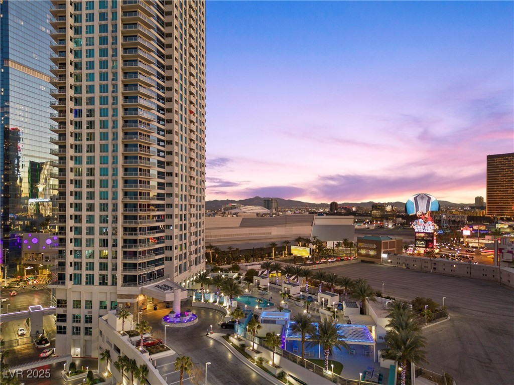 2700 Las Vegas Boulevard 809 Property Photo 97