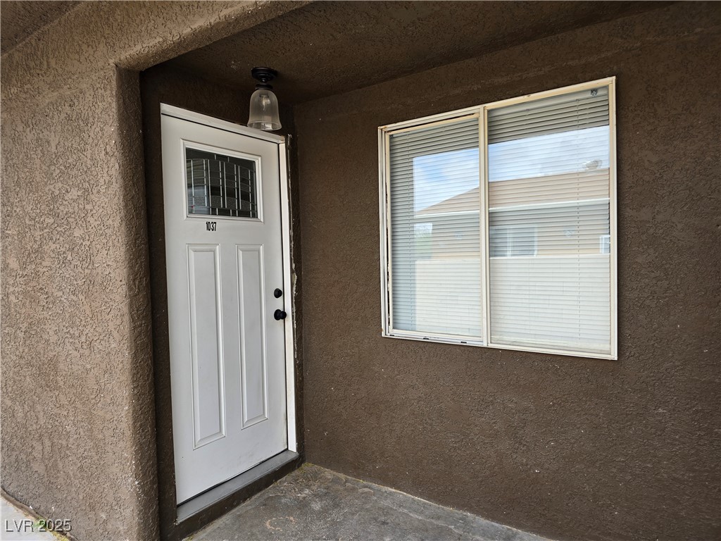 1037 June Avenue 1037 Property Photo 18