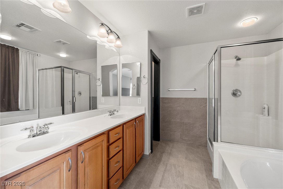3938 East Chaffe Avenue Property Photo 18