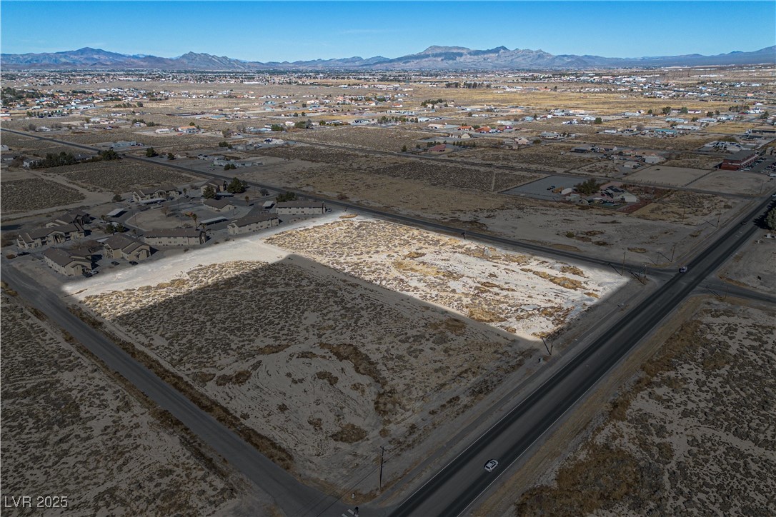 2951 East Dandelion Street Property Photo 5