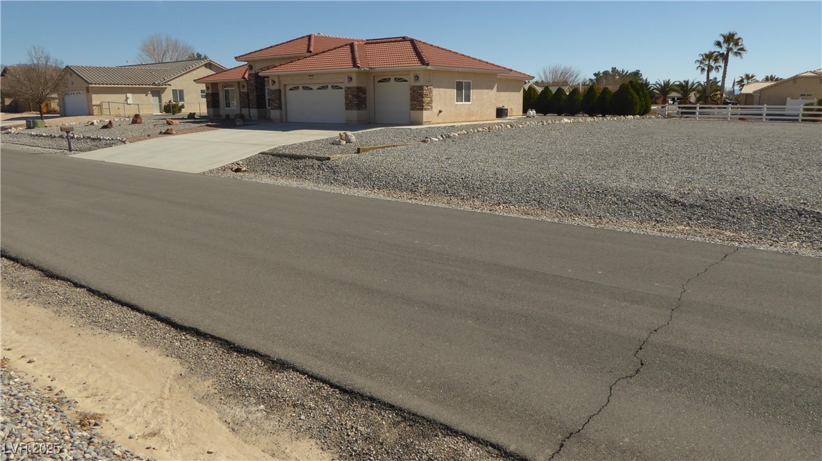 661 Antelope Avenue Property Photo 12