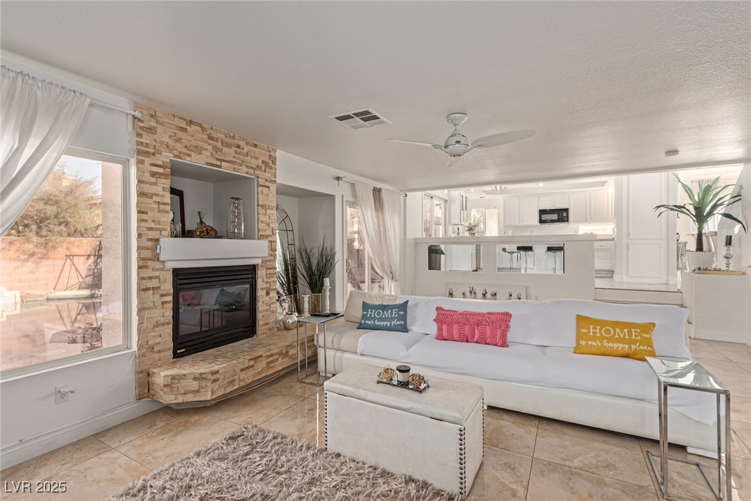 7862 Spindrift Cove Street Property Photo 16
