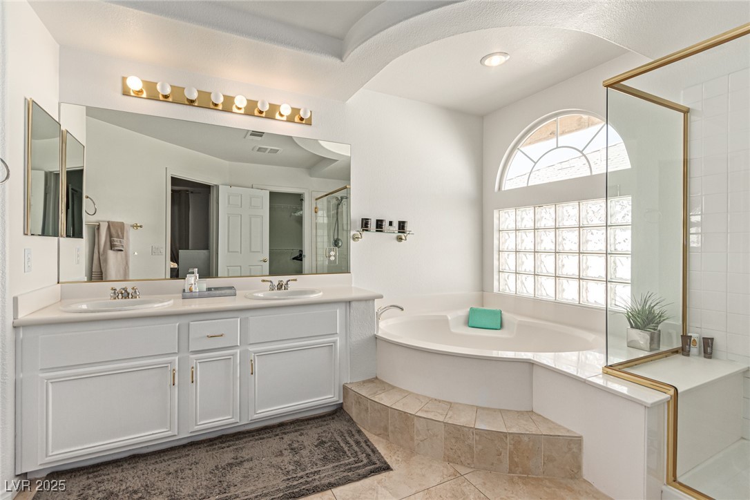 7862 Spindrift Cove Street Property Photo 28