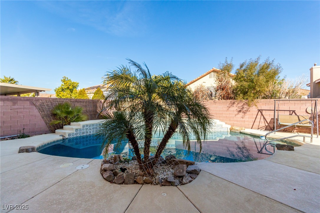 7862 Spindrift Cove Street Property Photo 35