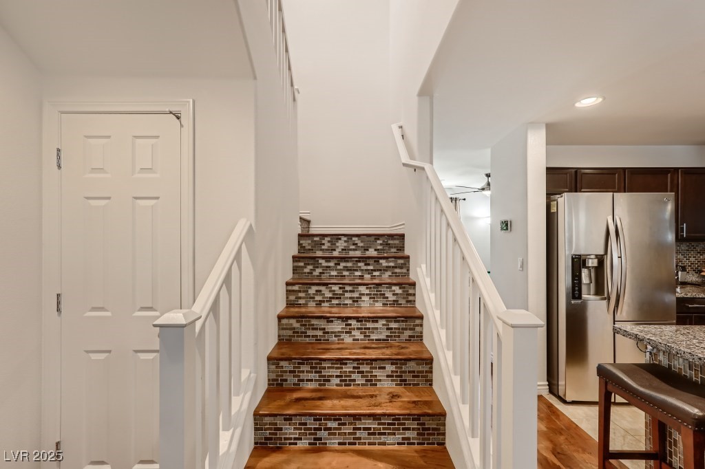 673 Swift Eagle Avenue Property Photo 4