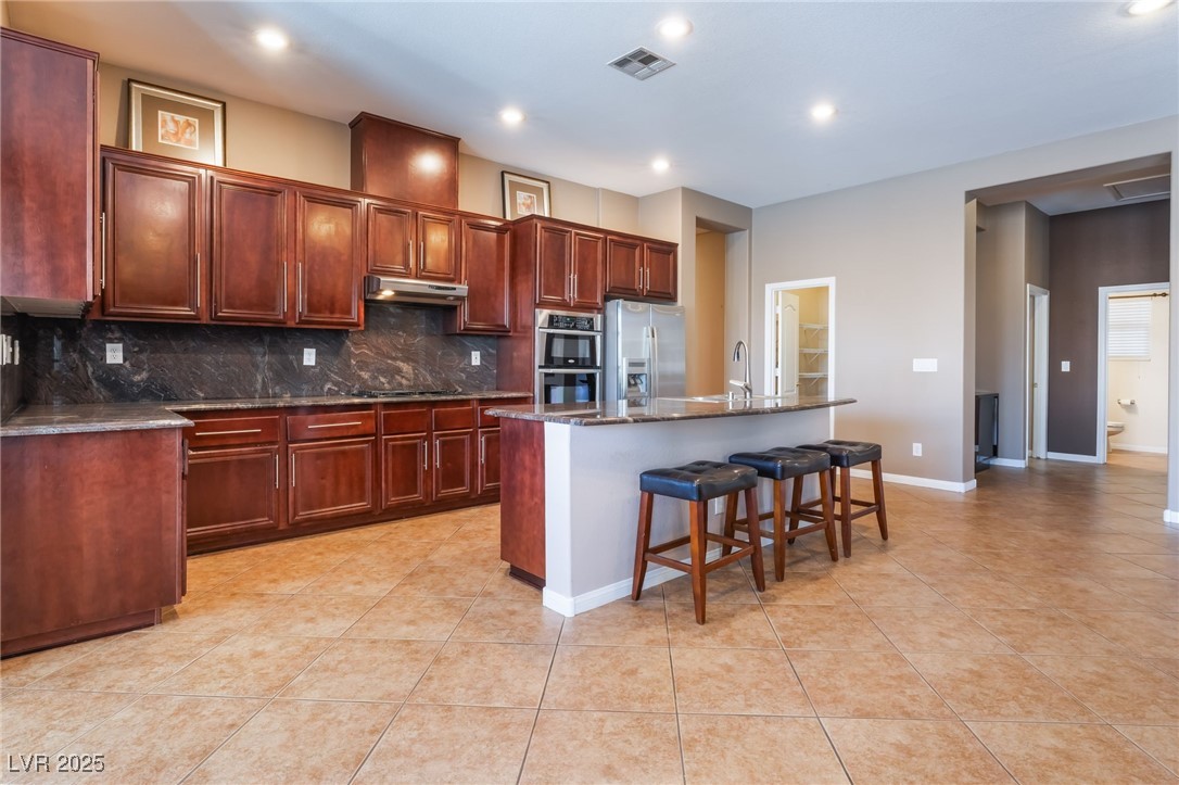 7860 Thunder Echo Street Property Photo 13
