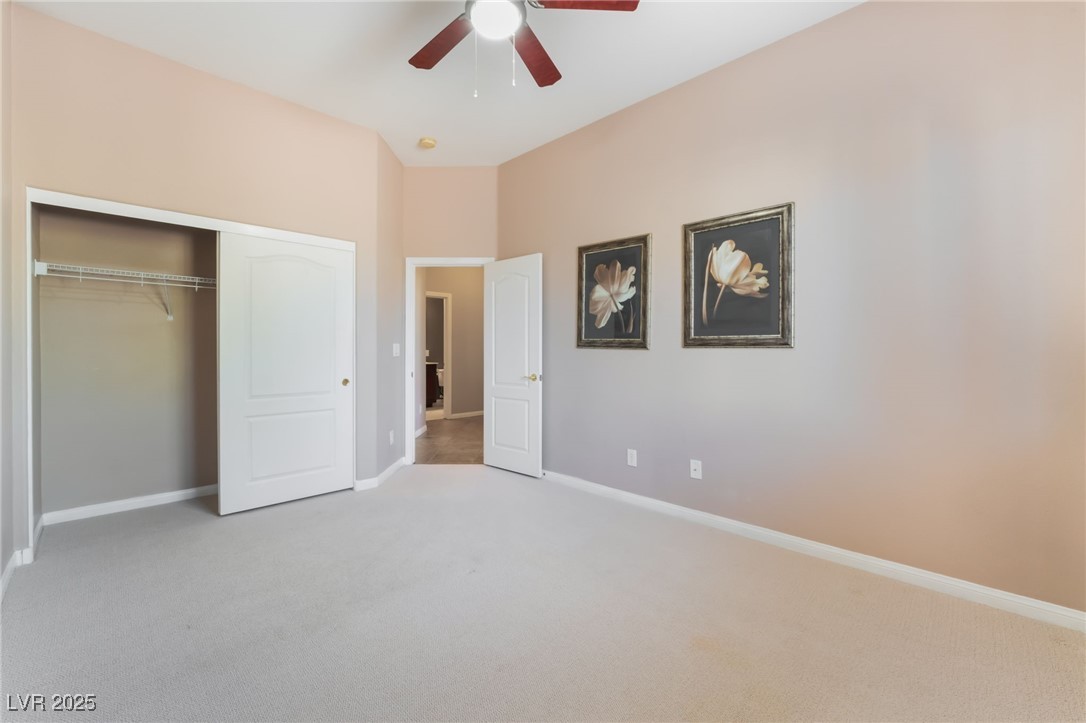 7860 Thunder Echo Street Property Photo 32