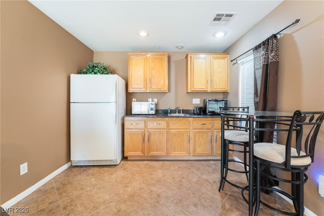 7860 Thunder Echo Street Property Photo 36