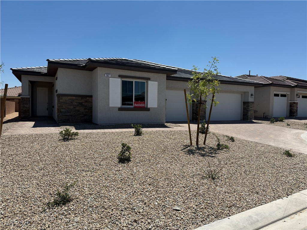 567 Jerry Bird Court Property Photo 1