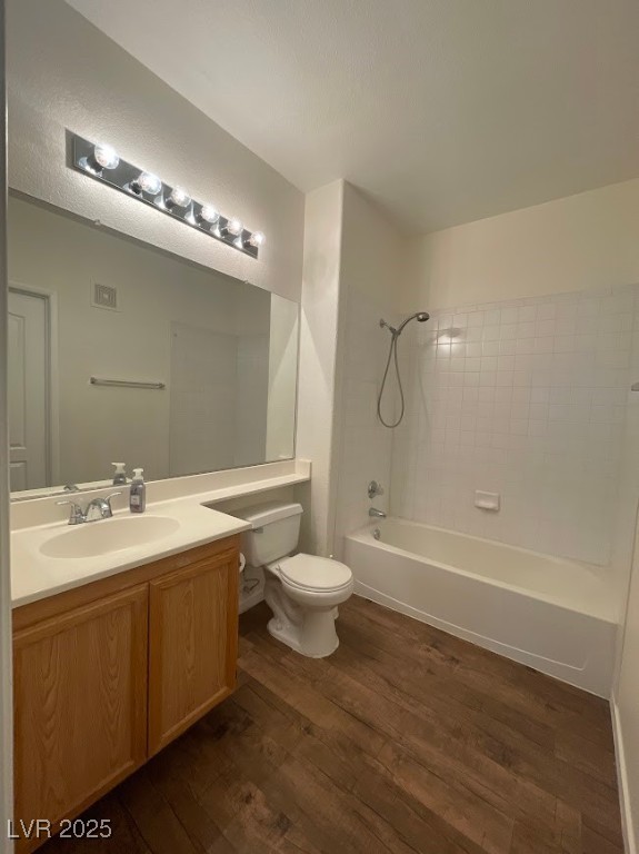 1400 Seward Street 202 Property Photo 7
