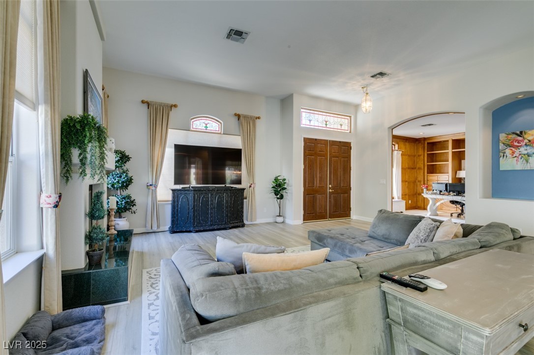 4635 Bird View Court Property Photo 5