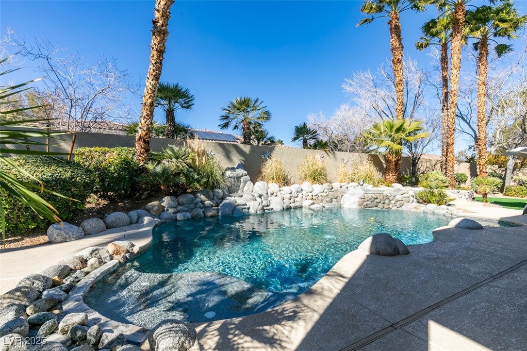 4635 Bird View Court Property Photo 24