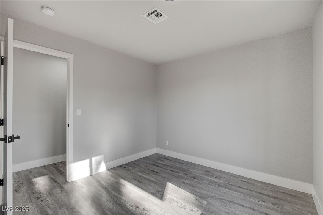 3998 Foxgrove Drive Property Photo 22