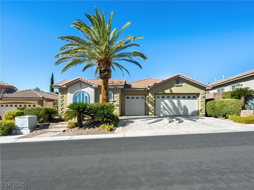 77 Chapman Heights Street Property Photo 1