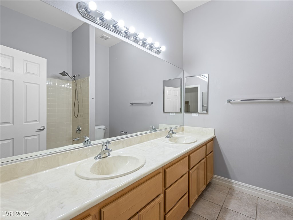 77 Chapman Heights Street Property Photo 36