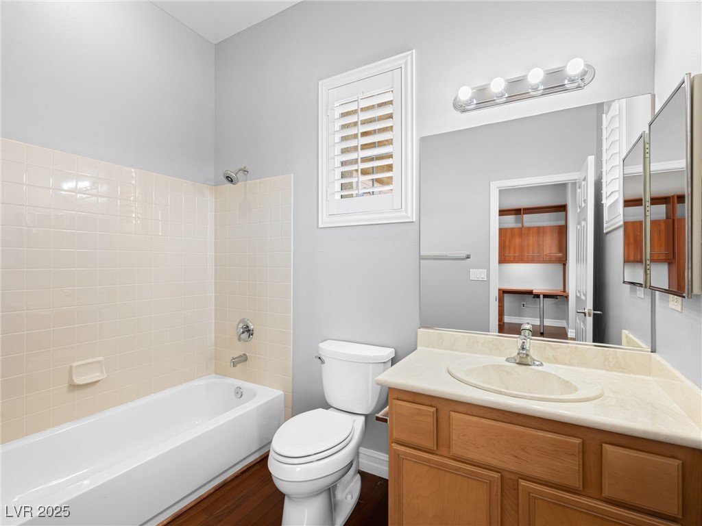 77 Chapman Heights Street Property Photo 44