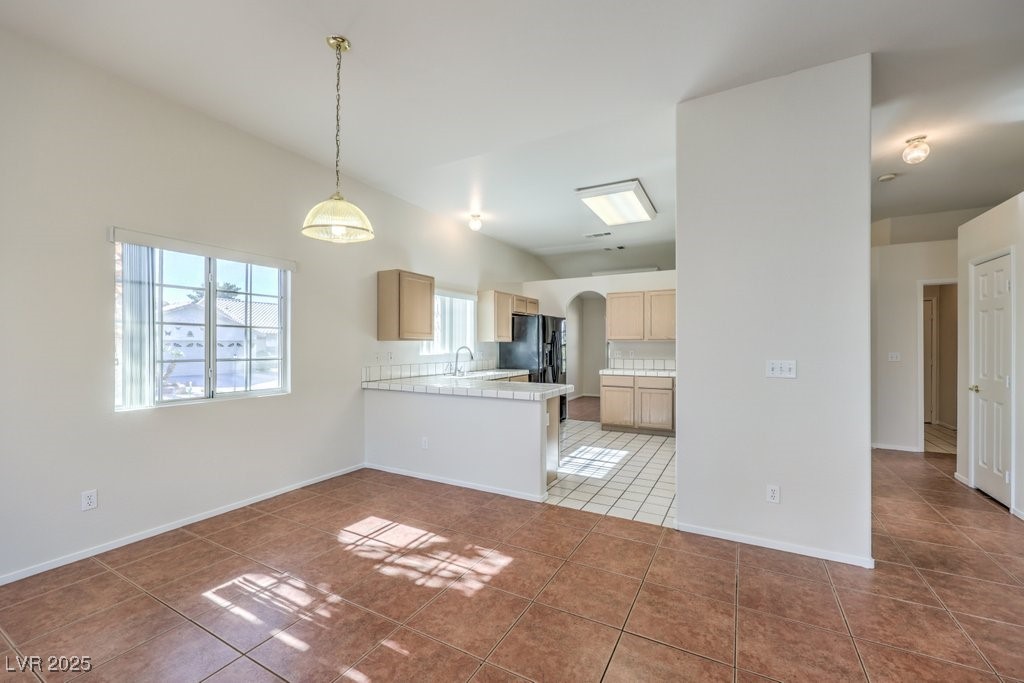 5452 Green Palms Street Property Photo 10