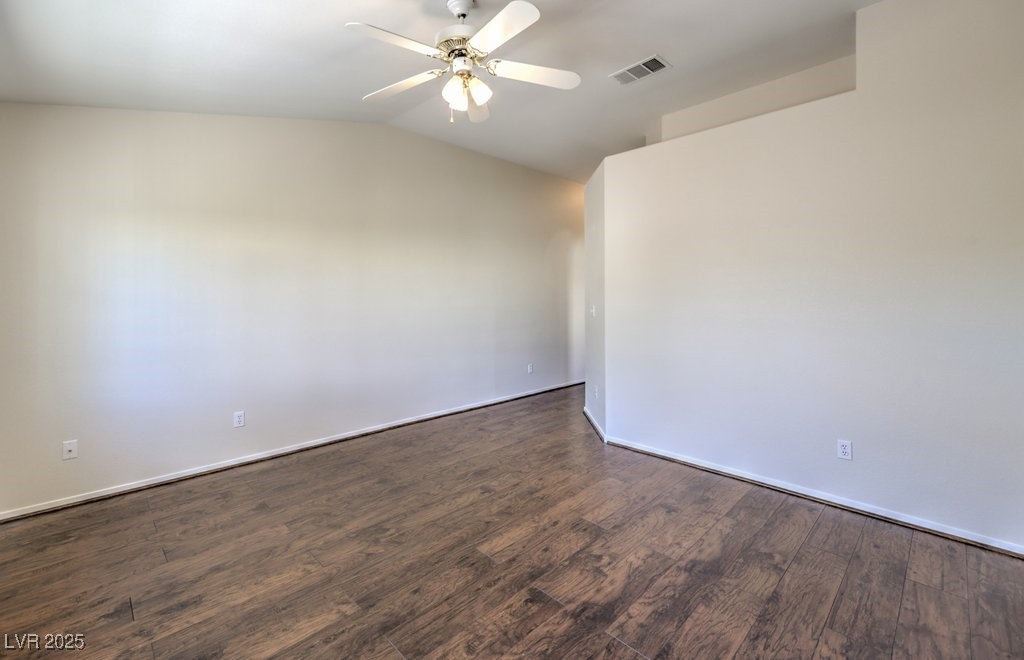 5452 Green Palms Street Property Photo 17