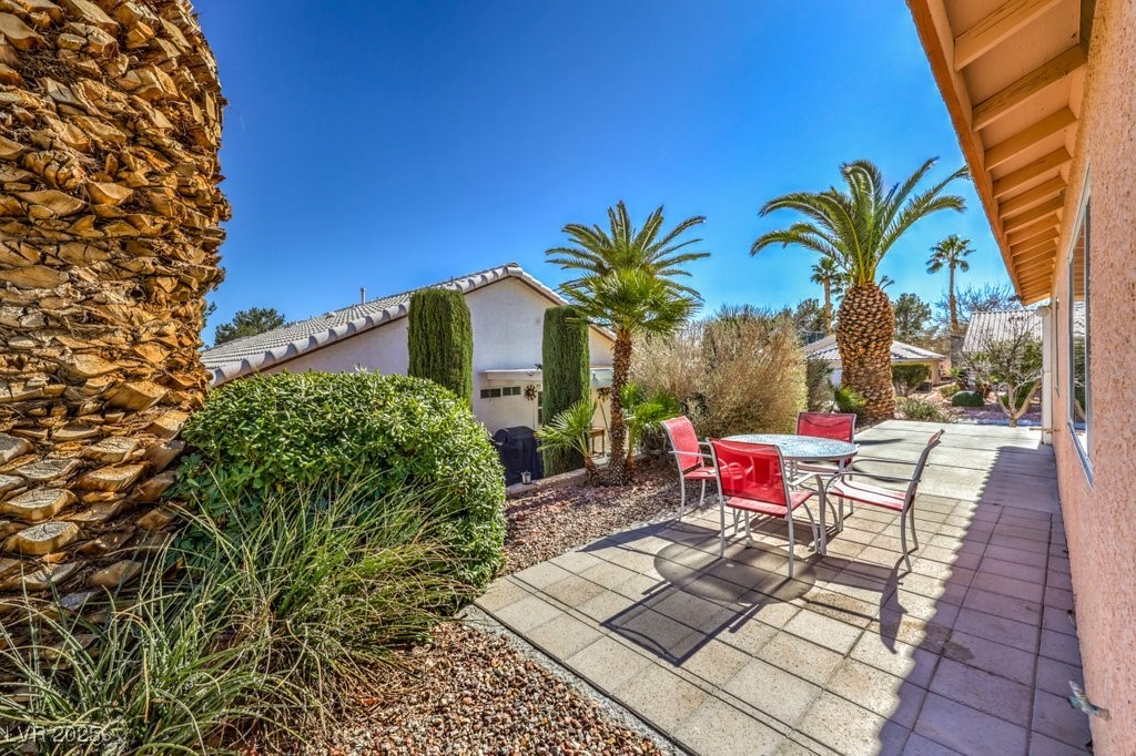 5452 Green Palms Street Property Photo 27