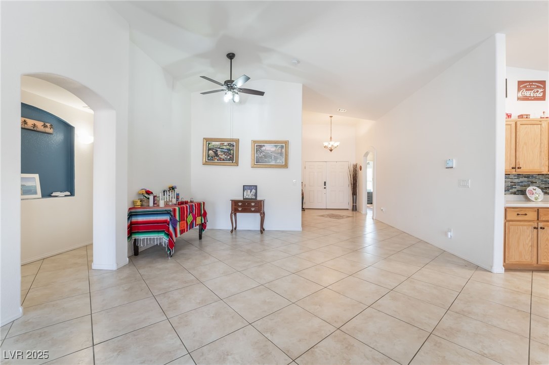 6608 Ringbill Court Property Photo 6