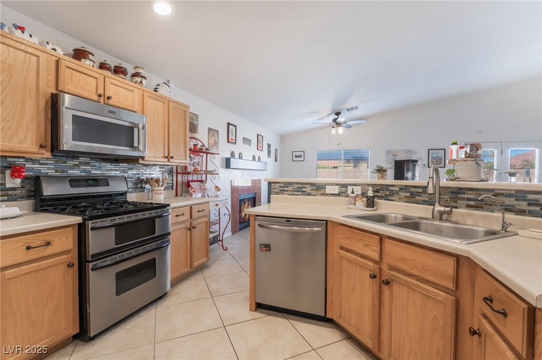 6608 Ringbill Court Property Photo 15