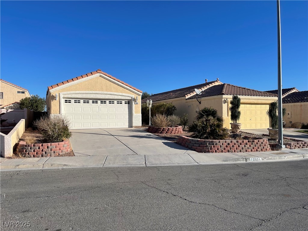 2694 Hillgrass Road Property Photo 2