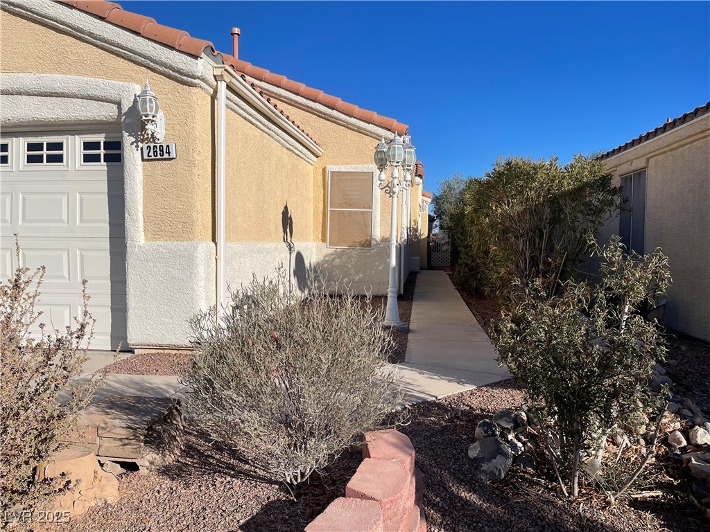 2694 Hillgrass Road Property Photo 3